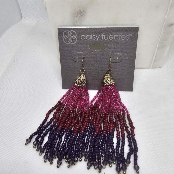 *5$ in bundle*Daisy Fuentes Earrings Goldtone Purple Bead Tassel Earrings - Picture 1 of 3